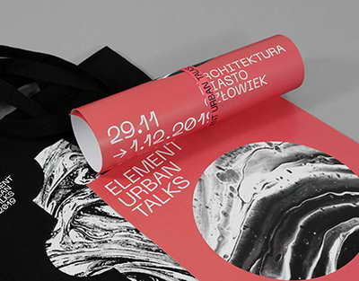 17-летний парень в съемной квартире порезал себя ножом